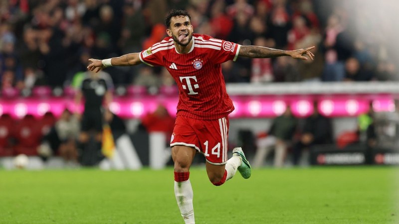 บาเยิร์นมิวนิคขึ้นนำบุนเดสลีกาหลังถล่ม RB ไลป์ซิก 6 -1