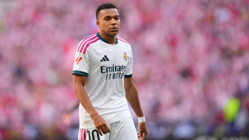 Kylian Mbappé ลดลงโดยแบรนด์จีนหลังจากที่ถูกกล่าวหาว่ามีความคิดเห็นเผด็จการ